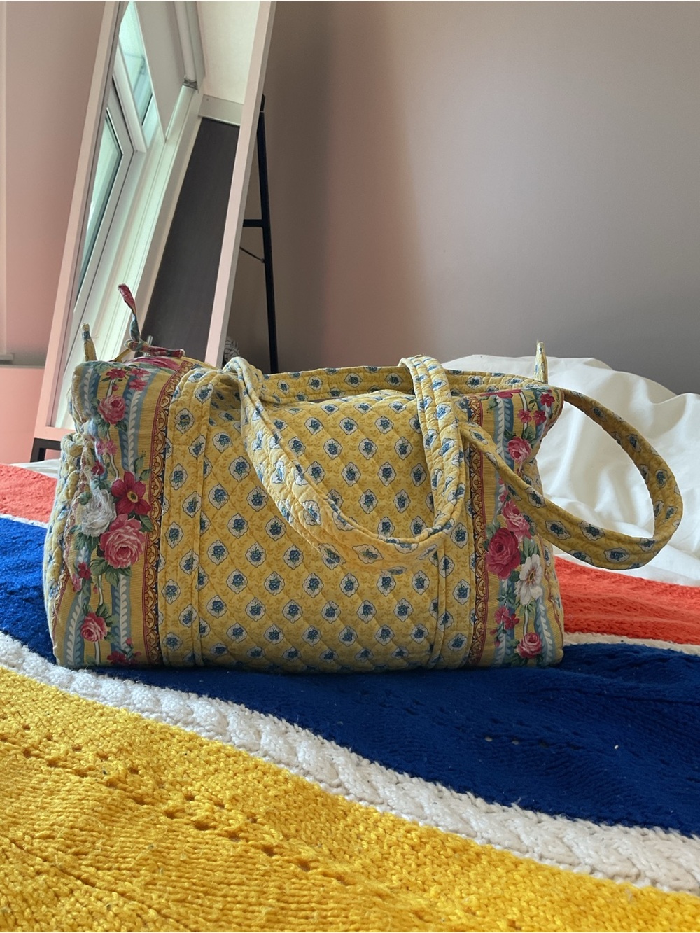 Vera Bradley - Elizabeth duffle - Picture 2 of 5